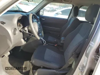 2011 Jeep Patriot Sport z VIN 1J4NT1GB8BD287460, wystawiony jako Copart lot #80844404 z przebiegiem 66 737 mil mil oraz Szkoda całkowita • Salvage title. Historia ofert i sprzedaży dostępna na DreamBid. Obrazek 7.