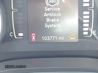 2019 Jeep Cherokee Altitude с VIN 1C4PJMLB3KD194549, выставлен на аукционе IAAI как лот 41650398 с пробегом 103 771 миль миль и . История ставок и продаж доступна на DreamBid. Изображение 16.