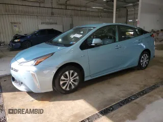 2020 Toyota Prius LE z VIN JTDL9RFU2L3013546, wystawiony jako Copart lot #58973725 z przebiegiem 42 518 mil mil oraz Szkoda całkowita • Salvage title. Historia ofert i sprzedaży dostępna na DreamBid. Obrazek 1.