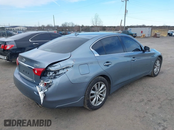 2015 Infiniti Q50 with VIN JN1BV7AR0FM392708, listed as a IAAI auction lot 41593006 with 109,066 mi miles. Bid and sale history available at carsss.com. Image 4.
