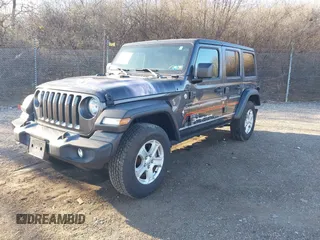 2020 Jeep Wrangler Unlimited Willys with VIN 1C4HJXDN6LW139789, listed as a IAAI auction lot 41882217 with 40,960 mi miles and . Bid and sale history available at DreamBid. Image 18.