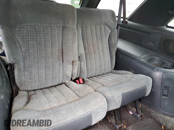 2000 Chevrolet Blazer LS с VIN 1GNCT18W5YK210040, выставлен на аукционе Copart как лот 73253404 с пробегом Не указан миль и Чистый • Clean title. История ставок и продаж доступна на DreamBid. Изображение 11.