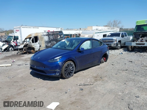 2023 Tesla Model Y Performance z VIN 7SAYGDEF4PF844933, wystawiony jako IAAI lot #42048999 z przebiegiem Nie podano mil oraz . Historia ofert i sprzedaży dostępna na DreamBid. Obrazek 16.