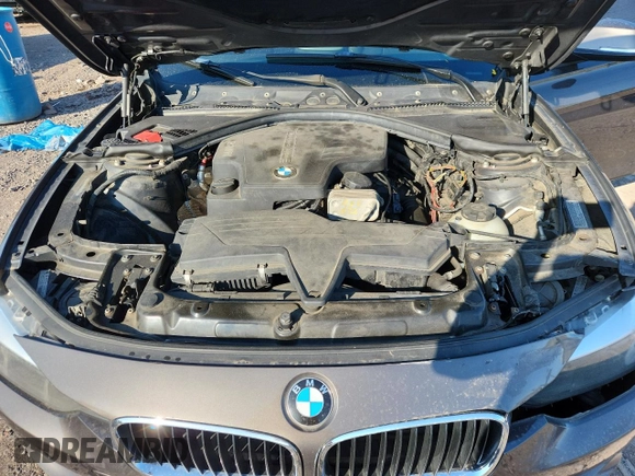 2013 BMW 3 Series 328i xDrive z VIN WBA3B5G53DNS02777, wystawiony jako Copart lot #61685255 z przebiegiem 187 559 mil mil oraz Szkoda całkowita • Salvage title. Historia ofert i sprzedaży dostępna na DreamBid. Obrazek 11.