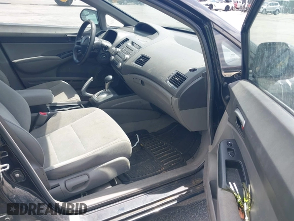 2008 Honda Civic LX with VIN 1HGFA16588L109432, listed as a IAAI auction lot 42090963 with 211,602 mi miles and . Bid and sale history available at DreamBid. Image 5.