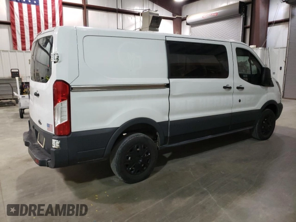 2015 Ford Transit Cargo z VIN 1FTNR1YM7FKB03812, wystawiony jako Copart lot #56453835 z przebiegiem 139 412 mil mil oraz Czysty tytuł • Clean title. Historia ofert i sprzedaży dostępna na DreamBid. Obrazek 3.