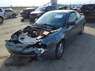 2005 Pontiac Grand Am GT with VIN 1G2NW12E65M156857, listed as a IAAI auction lot 41548935 with 199,420 mi miles. Bid and sale history available at carsss.com. Image 2.