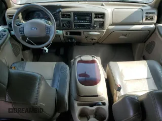 2004 Ford Excursion Eddie Bauer z VIN 1FMSU45P04EC92425, wystawiony jako Copart lot #59355215 z przebiegiem 2 284 375 mil mil oraz Czysty tytuł • Clean title. Historia ofert i sprzedaży dostępna na DreamBid. Obrazek 8.