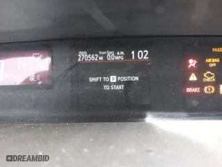 2017 Toyota Prius c One with VIN JTDKDTB3XH1598612, listed as a IAAI auction lot 41242504 with 270,562 mi miles. Bid and sale history available at carsss.com. Image 15.