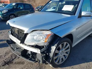 2011 Mercedes-Benz GLK 350 with VIN WDCGG8HB6BF623406, listed as a IAAI auction lot 41693977 with 154,546 mi miles and . Bid and sale history available at DreamBid. Image 13.