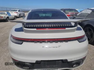 2024 Porsche 911 Carrera with VIN WP0AA2A9XRS210035, listed as a Copart auction lot 75607194 with 0 mi miles and Salvage Title. Bid and sale history available at carsss.com. Image 6.