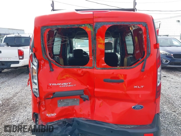 2019 Ford Transit Connect XLT z VIN NM0LS7F22K1413668, wystawiony jako IAAI lot #41865510 z przebiegiem 45 544 mil mil oraz . Historia ofert i sprzedaży dostępna na DreamBid. Obrazek 16.