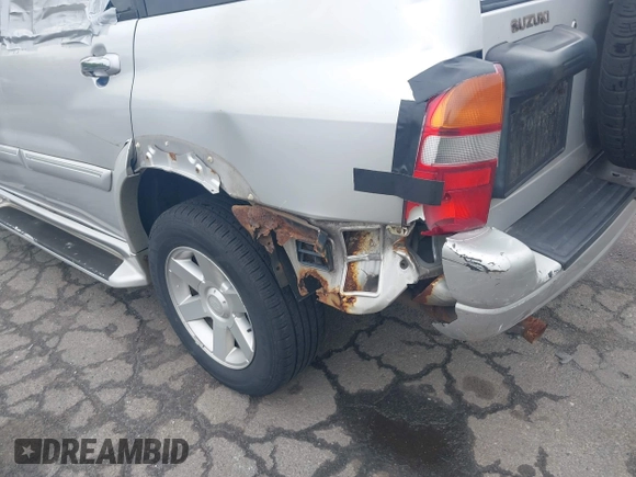 2003 Suzuki XL7 Touring with VIN JS3TX92VX34114737, listed as a IAAI auction lot 42072909 with 246,655 mi miles and . Bid and sale history available at DreamBid. Image 6.