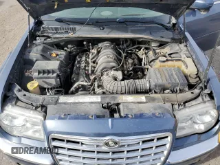 2007 Chrysler 300 C z VIN 2C3KA63H57H790772, wystawiony jako Copart lot #50150225 z przebiegiem 187 800 mil mil oraz Szkoda całkowita • Salvage title. Historia ofert i sprzedaży dostępna na DreamBid. Obrazek 11.