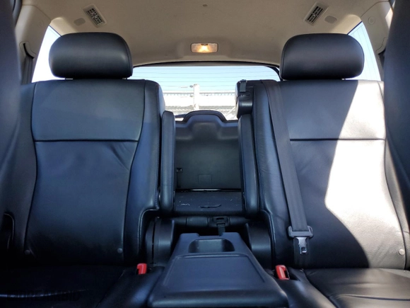 2010 Toyota Highlander SE with VIN 5TDJK3EH8AS034586, listed as a Copart auction lot 46577465 with 132,049 mi miles and Salvage Title. Bid and sale history available at carsss.com. Image 10.