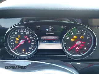 2019 Mercedes-Benz E 300 with VIN WDDZF4JB5KA523255, listed as a IAAI auction lot 41731107 with 22,065 mi miles and . Bid and sale history available at DreamBid. Image 7.