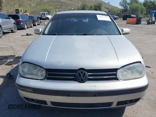 1999 Volkswagen Golf z VIN WVWBA31J0XW484354, wystawiony jako IAAI lot #41653219 z przebiegiem 255 725 mil mil oraz . Historia ofert i sprzedaży dostępna na DreamBid. Obrazek 12.