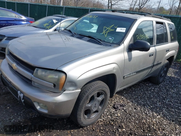 2002 Chevrolet TrailBlazer LS with VIN 1GNDS13S722144562, listed as a IAAI auction lot 41886571 with Not Provided miles and . Bid and sale history available at DreamBid. Image 2.