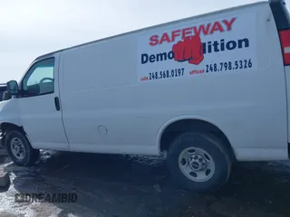 2010 GMC Savana Cargo Van with VIN 1GTZGFBA8A1172252, listed as a IAAI auction lot 41614483 with 153,172 mi miles. Bid and sale history available at carsss.com. Image 14.