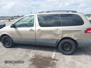 2002 Toyota Sienna LE with VIN 4T3ZF13C02U475406, listed as a IAAI auction lot 41971828 with 226,378 mi miles. Bid and sale history available at carsss.com. Image 12.
