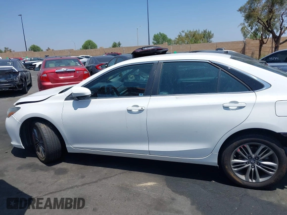 2017 Toyota Camry XLE z VIN 4T1BF1FK4HU377694, wystawiony jako IAAI lot #42375026 z przebiegiem 107 760 mil mil oraz . Historia ofert i sprzedaży dostępna na DreamBid. Obrazek 15.