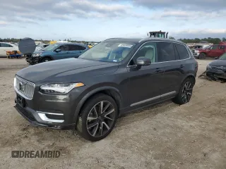 2024 Volvo XC90 Plus Bright Theme with VIN YV4062PE5R1178583, listed as a Copart auction lot 83655004 with 11,762 mi miles and Salvage Title. Bid and sale history available at carsss.com. Image 1.