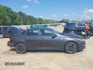 2018 Kia Optima LX z VIN KNAGT4L34J5232346, wystawiony jako IAAI lot #42136524 z przebiegiem 119 977 mil mil oraz . Historia ofert i sprzedaży dostępna na DreamBid. Obrazek 13.