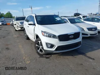 2017 Kia Sorento EX с VIN 5XYPH4A52HG203261, выставлен на аукционе IAAI как лот 42084162 с пробегом 112 000 миль миль и . История ставок и продаж доступна на DreamBid. Изображение 1.