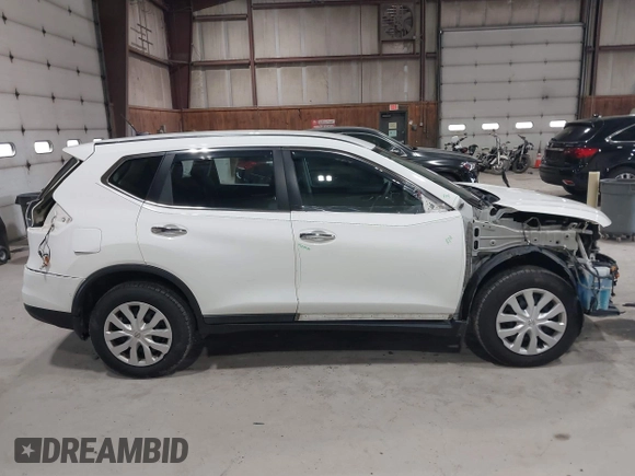 2015 Nissan Rogue SL with VIN 5N1AT2MV5FC874814, listed as a IAAI auction lot 41929845 with 186,321 mi miles. Bid and sale history available at carsss.com. Image 14.