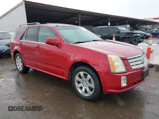 2008 Cadillac SRX AWD with VIN 1GYEE637580124158, listed as a IAAI auction lot 41501236 with 101,572 mi miles. Bid and sale history available at carsss.com. Image 1.