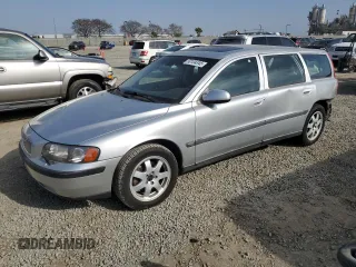 2003 Volvo V70 с VIN YV1SJ59H531294032, выставлен на аукционе Copart как лот 50104345 с пробегом 135 159 миль миль и Списание • Salvage title. История ставок и продаж доступна на DreamBid. Изображение 1.