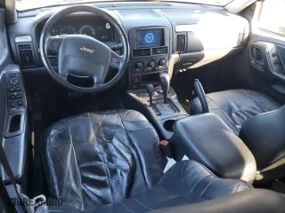 2003 Jeep Grand Cherokee Laredo with VIN 1J4GW48S13C588269, listed as a Copart auction lot 42303735 with 205,121 mi miles and Salvage Title. Bid and sale history available at carsss.com. Image 8.