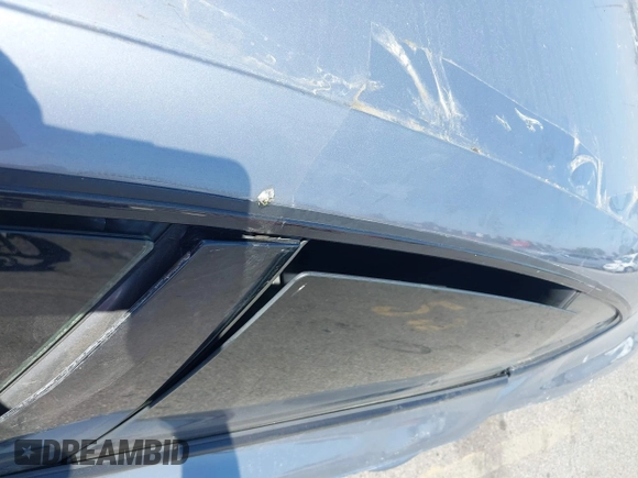 2018 Audi A7 Premium Plus z VIN WAUW3AFC1JN026763, wystawiony jako IAAI lot #42359297 z przebiegiem 108 937 mil mil oraz . Historia ofert i sprzedaży dostępna na DreamBid. Obrazek 18.