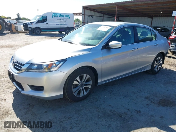 2014 Honda Accord LX z VIN 1HGCR2F34EA215772, wystawiony jako IAAI lot #42262416 z przebiegiem 104 029 mil mil oraz . Historia ofert i sprzedaży dostępna na DreamBid. Obrazek 18.