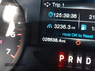 2019 Ford F-150 XL z VIN 1FTMF1C55KKF28511, wystawiony jako IAAI lot #41255476 z przebiegiem 26 638 mil mil oraz . Historia ofert i sprzedaży dostępna na DreamBid. Obrazek 15.