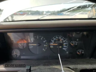 1994 Jeep Grand Cherokee Limited with VIN 1J4GZ78S1RC206288, listed as a Copart auction lot 62392685 with 207,731 mi miles and Salvage title. Bid and sale history available at DreamBid. Image 9.