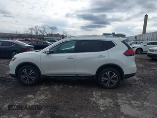 2017 Nissan Rogue SV with VIN 5N1AT2MV1HC830652, listed as a IAAI auction lot 41716845 with 126,599 mi miles. Bid and sale history available at carsss.com. Image 15.