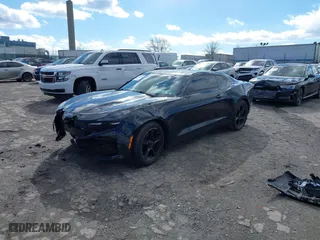 2022 Chevrolet Camaro 1LT with VIN 1G1FB1RX4N0116246, listed as a IAAI auction lot 41596435 with 34,863 mi miles. Bid and sale history available at carsss.com. Image 2.