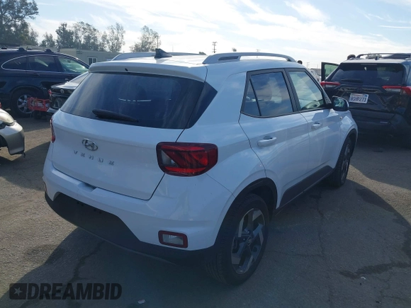 2021 Hyundai Venue SEL with VIN KMHRC8A3XMU064482, listed as a IAAI auction lot 41482558 with 17,205 mi miles and . Bid and sale history available at DreamBid. Image 4.