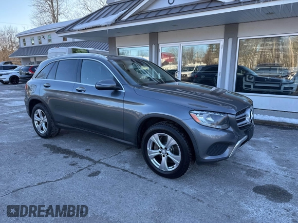 2016 Mercedes-Benz GLC with VIN WDC0G4KB8GF019995, listed as a IAAI auction lot 41654638 with 143,829 mi miles. Bid and sale history available at carsss.com. Image 1.