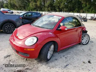 2010 Volkswagen Beetle Final Edition с VIN 3VWRW3AL6AM007482, выставлен на аукционе Copart как лот 52133615 с пробегом 136 244 миль миль и На запчасти • Non repairable. История ставок и продаж доступна на DreamBid. Изображение 1.