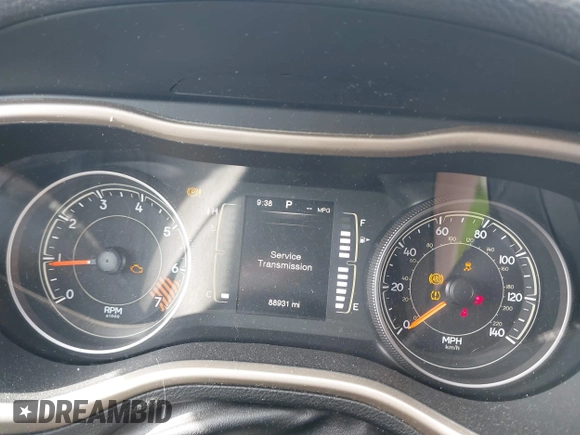 2015 Jeep Cherokee Latitude with VIN 1C4PJMCBXFW639671, listed as a IAAI auction lot 42132976 with 88,931 mi miles. Bid and sale history available at carsss.com. Image 7.