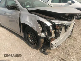 2015 Nissan Altima S with VIN 1N4AL3AP3FC472361, listed as a IAAI auction lot 39890344 with 77,123 mi miles and . Bid and sale history available at DreamBid. Image 13.