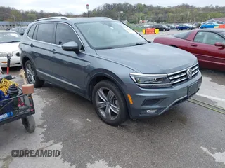 2019 Volkswagen Tiguan SEL Premium with VIN 3VV4B7AX9KM095580, listed as a IAAI auction lot 41915639 with 67,440 mi miles and . Bid and sale history available at DreamBid. Image 1.