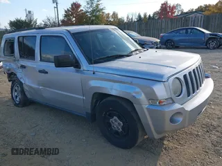 2009 Jeep Patriot Sport z VIN 1J8FT28BX9D122964, wystawiony jako IAAI lot #40745230 z przebiegiem 117 539 mil mil oraz . Historia ofert i sprzedaży dostępna na DreamBid. Obrazek 1.