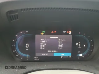 2023 Volvo XC60 Core с VIN YV4L12DV6P1266104, выставлен на аукционе Copart как лот 59872595 с пробегом 62 981 миль миль и Чистый • Clean title. История ставок и продаж доступна на DreamBid. Изображение 9.