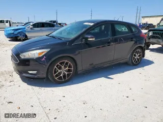 2016 Ford Focus SE with VIN 1FADP3K20GL337098, listed as a Copart auction lot 51738255 with 90,946 mi miles and Salvage Title. Bid and sale history available at carsss.com. Image 1.