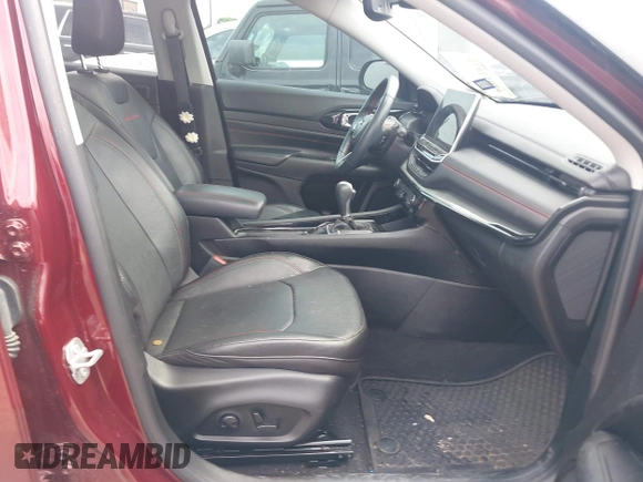 2022 Jeep Compass Trailhawk with VIN 3C4NJDDB3NT203092, listed as a IAAI auction lot 42017373 with Not provided miles and . Bid and sale history available at DreamBid. Image 5.