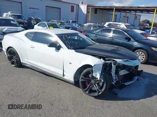2020 Chevrolet Camaro 1SS with VIN 1G1FE1R72L0137049, listed as a IAAI auction lot 41507341 with 28,800 mi miles and . Bid and sale history available at DreamBid. Image 1.