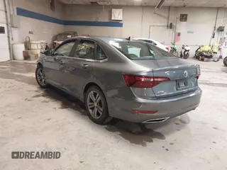2021 Volkswagen Jetta S z VIN 3VWC57BU8MM102850, wystawiony jako IAAI lot #41856714 z przebiegiem 40 754 mil mil oraz . Historia ofert i sprzedaży dostępna na DreamBid. Obrazek 3.